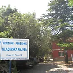 Dom Mladinske Knjige Fiesa